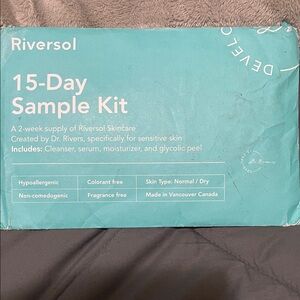 15-Day Sample Kit -  (Travel Size Women’s Skincare)